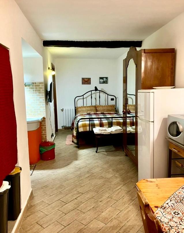 Case Vacanza Cipriano Spacious Apartment And Cosy Studio Monolocale Torretta  Екстер'єр фото
