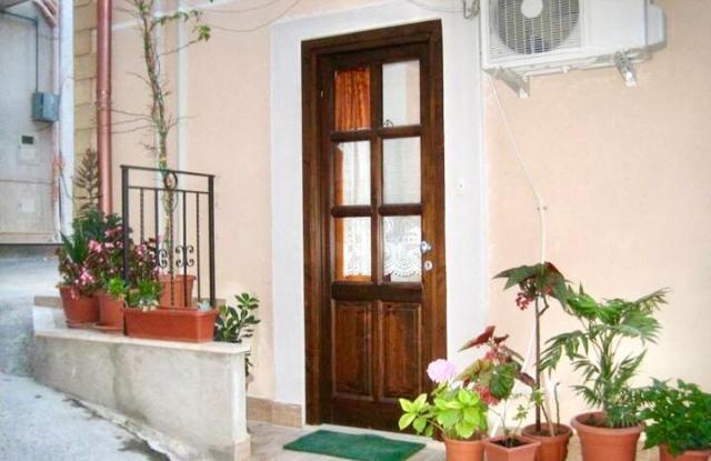 Case Vacanza Cipriano Spacious Apartment And Cosy Studio Monolocale Torretta  Екстер'єр фото